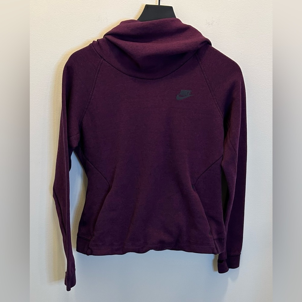 Nike Pullover - image 1